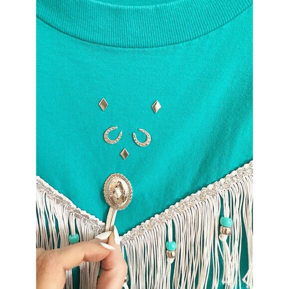 Vintage Western Turquoise Fringe Hazelwoods Size Medium T Shirt - Picture 4 of 13
